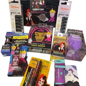 wet n wild Disney Villains Makeup Collection